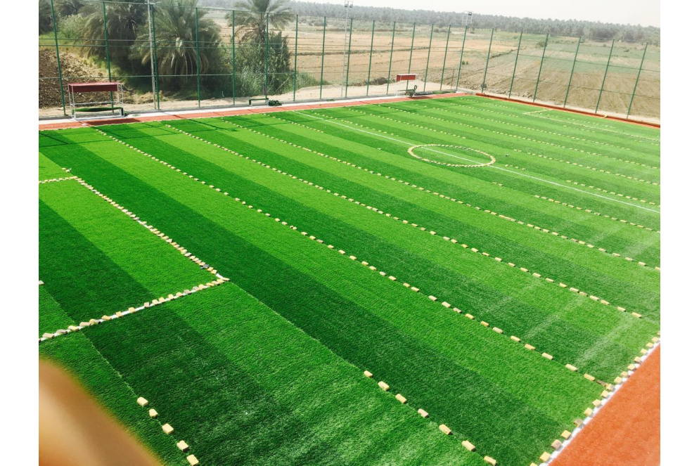 نموذج من أعمال إنشاء الملاعب